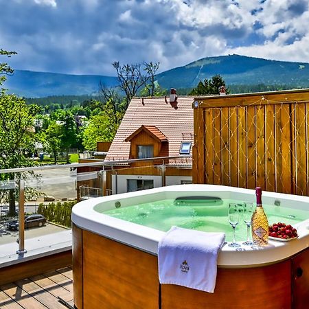 Royal Prestige Collection Z Prywatnym Jacuzzi - Stone Hill Resort Z Basenem I Saunami Szklarska Poręba Buitenkant foto